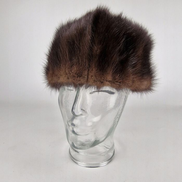 Czapka z naturalnego futra damska zimowa