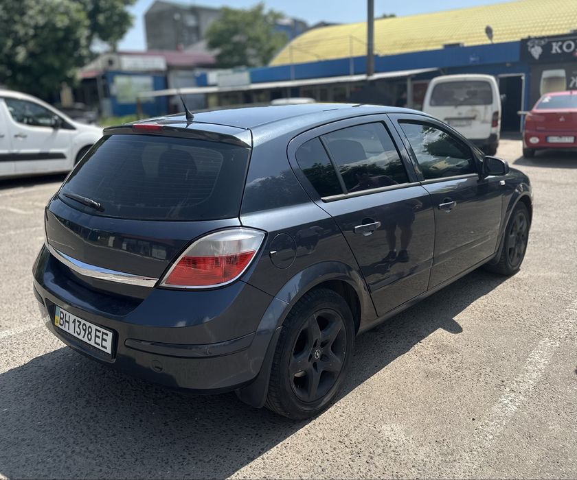 Продам Opel astra h 1.6 бенз