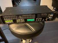 MOTU V4HDVideo/Audio interface rack