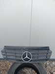 Atrapa grill zderzaka Mercedes Vito W639