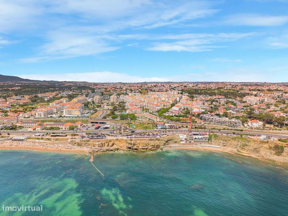 T2 no Concelho de Cascais, Mobiliado, com linda Vista Mar, Piscinas, G