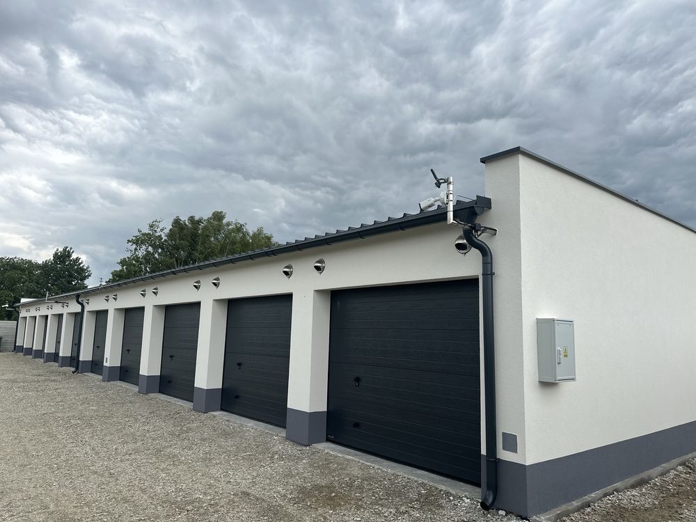 Magazyn Garaż Skrytka Składzik Warsztat 21m2 Ceglarska SOHO ROBIŃSKICH