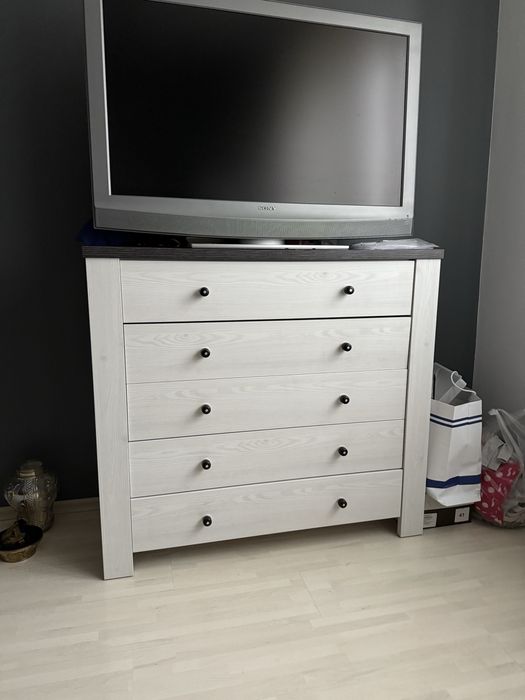 Szafa dwudrzwiowa komoda z szufladami szara ikea agata meble