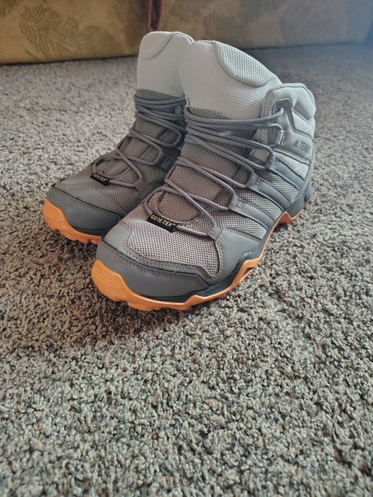 Adidas terrex трекінгові