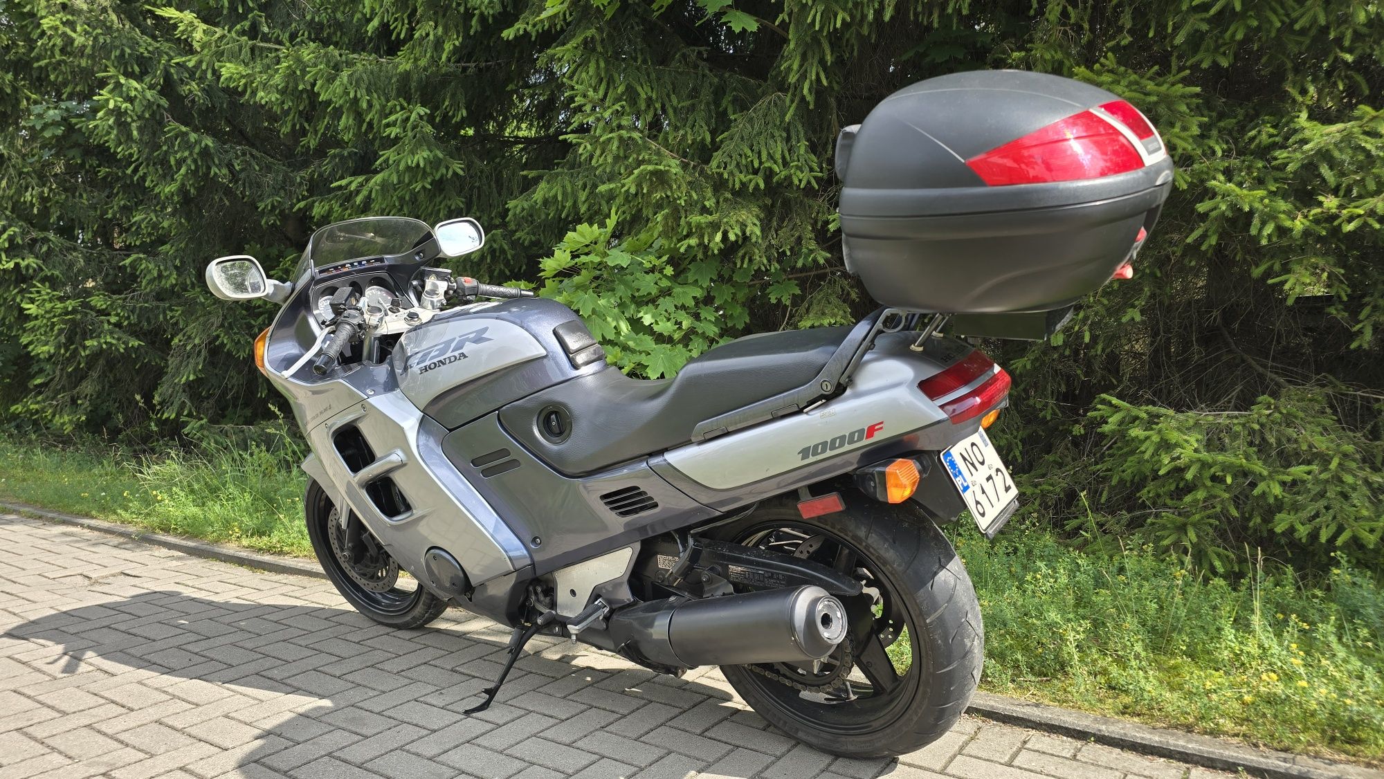 cbr 1000 f  1992r
