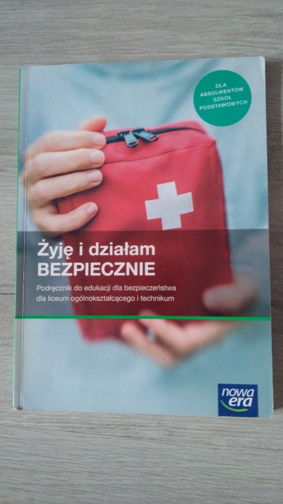 Żyję i działam bezpiecznie podręcznik do EDB Nowa Era