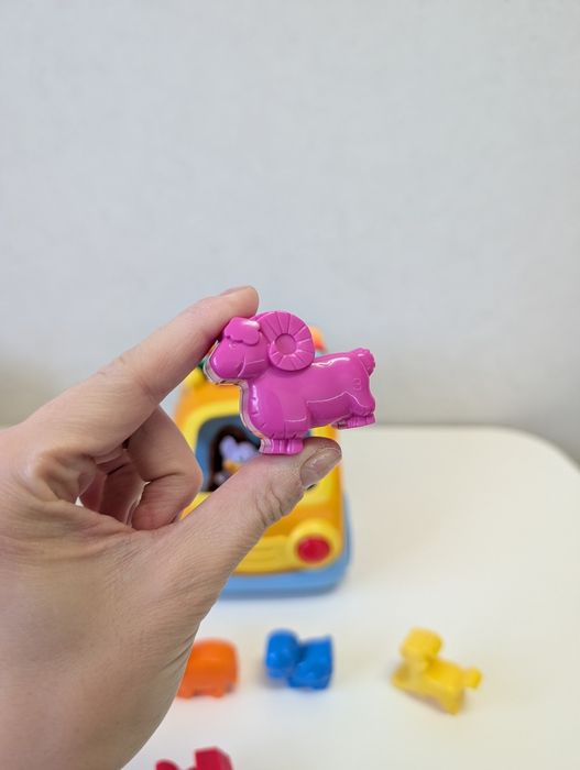 Музична іграшка Автобус-сортер