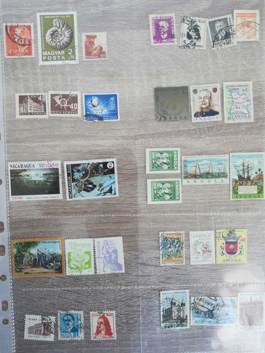 Colecção de 150 Selos - vários países, dos anos 60/70/80/90