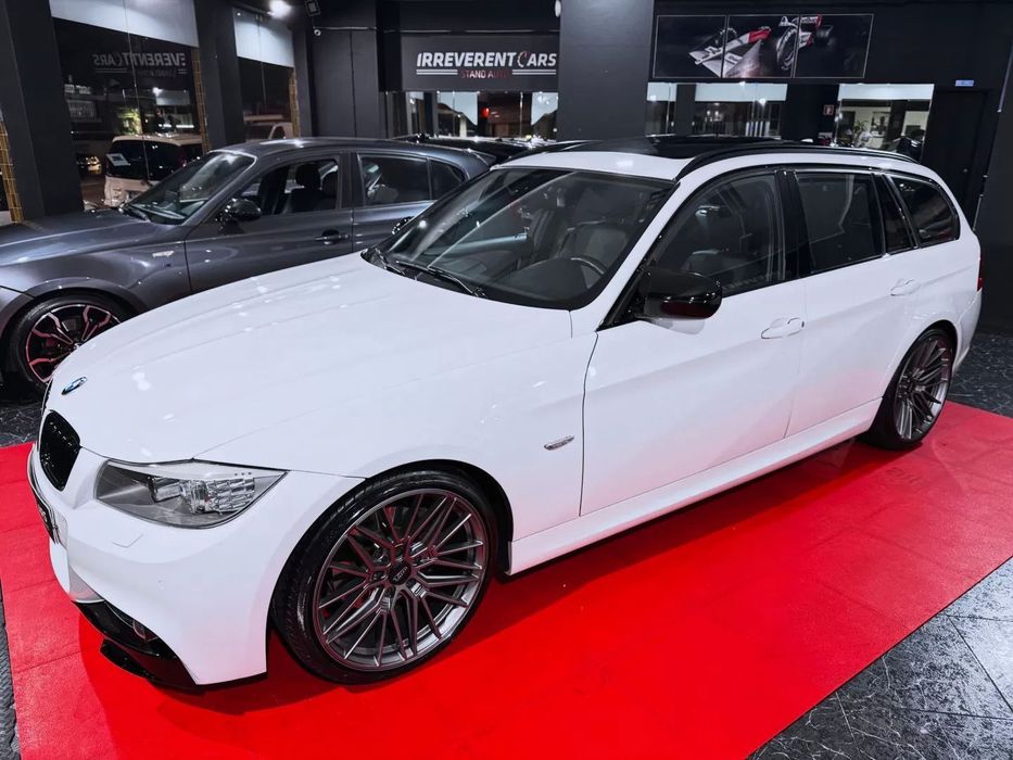 BMW 320 d Touring Pack M