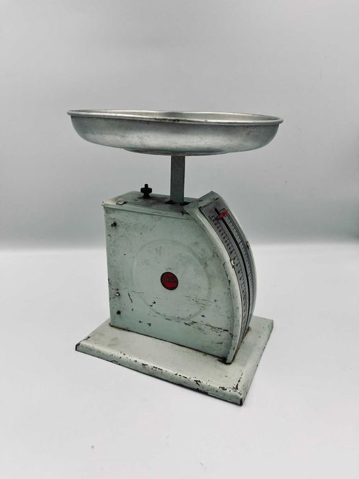 Stara waga kuchenna Gütte