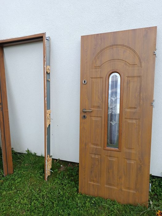 Drzwi zewnętrzne 80cm