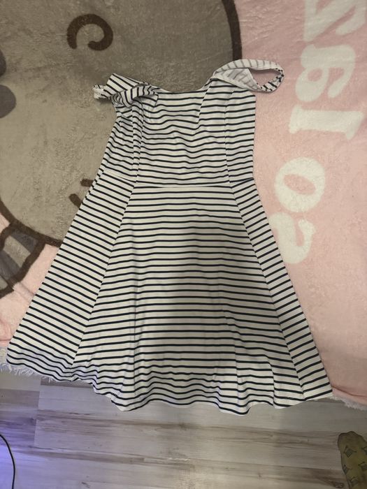 Sukienka w paski