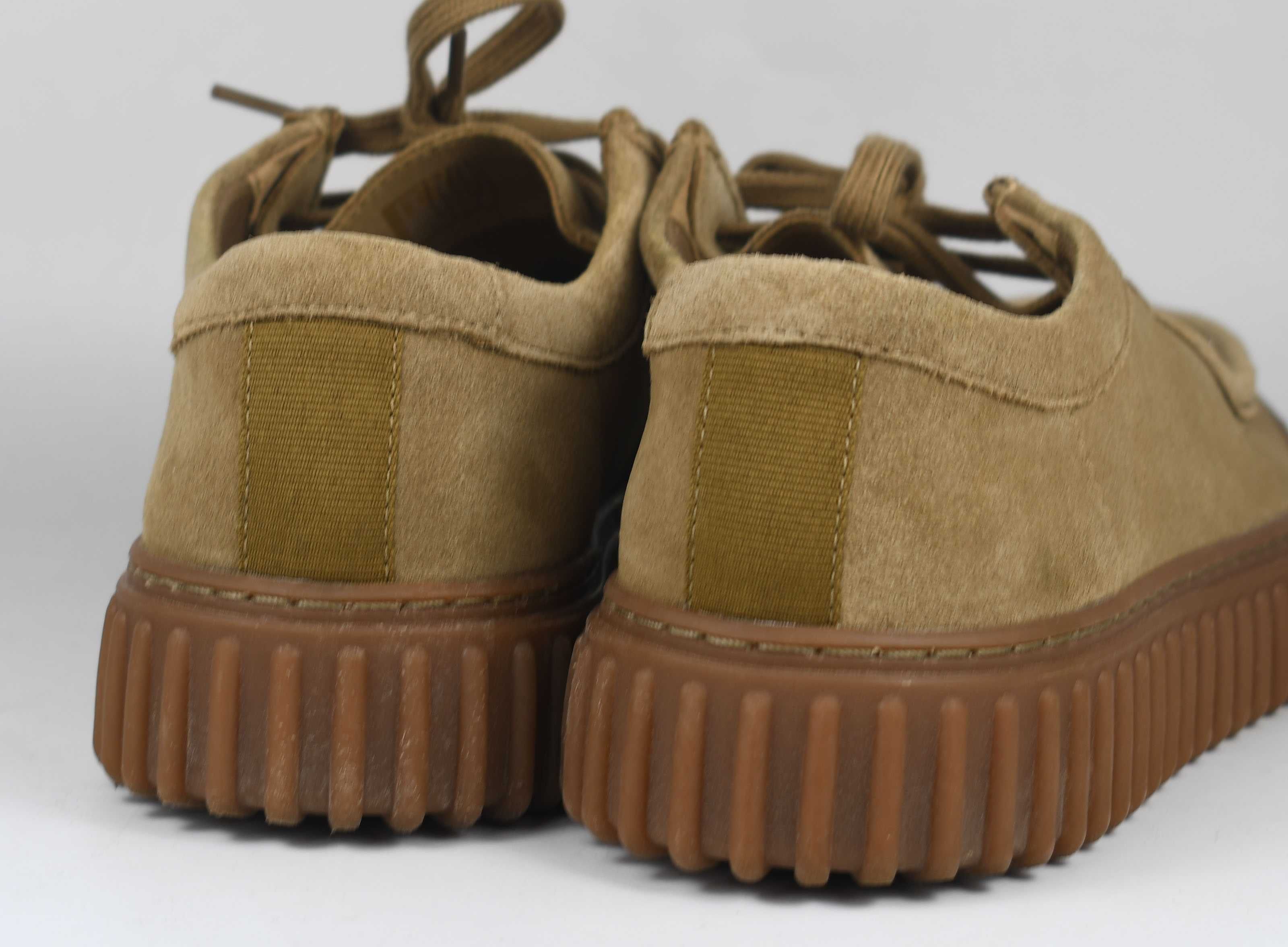 Jak nowe zamszowe mokasyny Clarks rozmiar 41