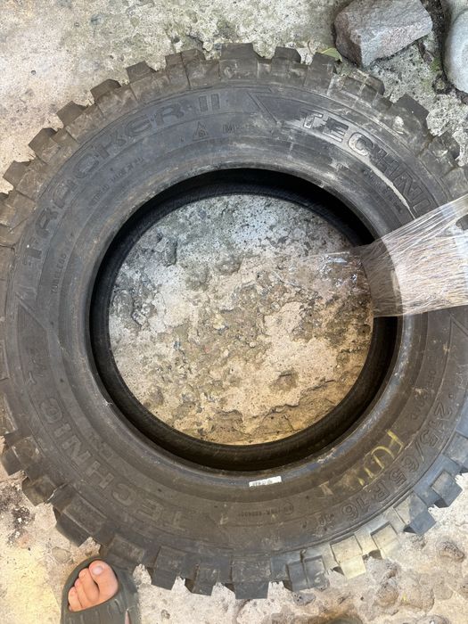 Продам болотні шини