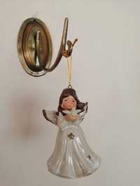 Aniołek z dzwoneczkiem zawieszka ceramika