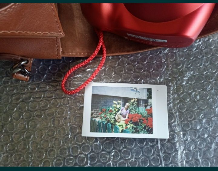 Фотокамера мгновенного фото Instax Mini 7s Red (+картридж и чехол!)