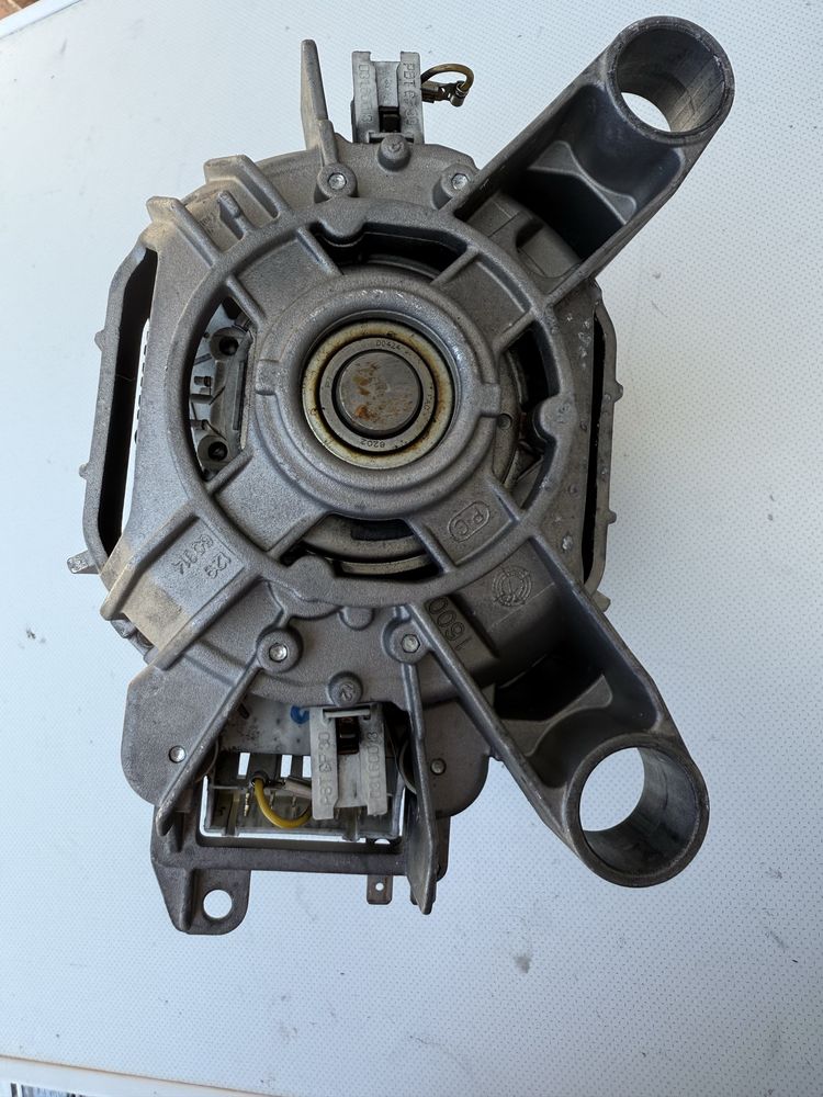 Silnik pralka Siemens Bosch Logixx 7