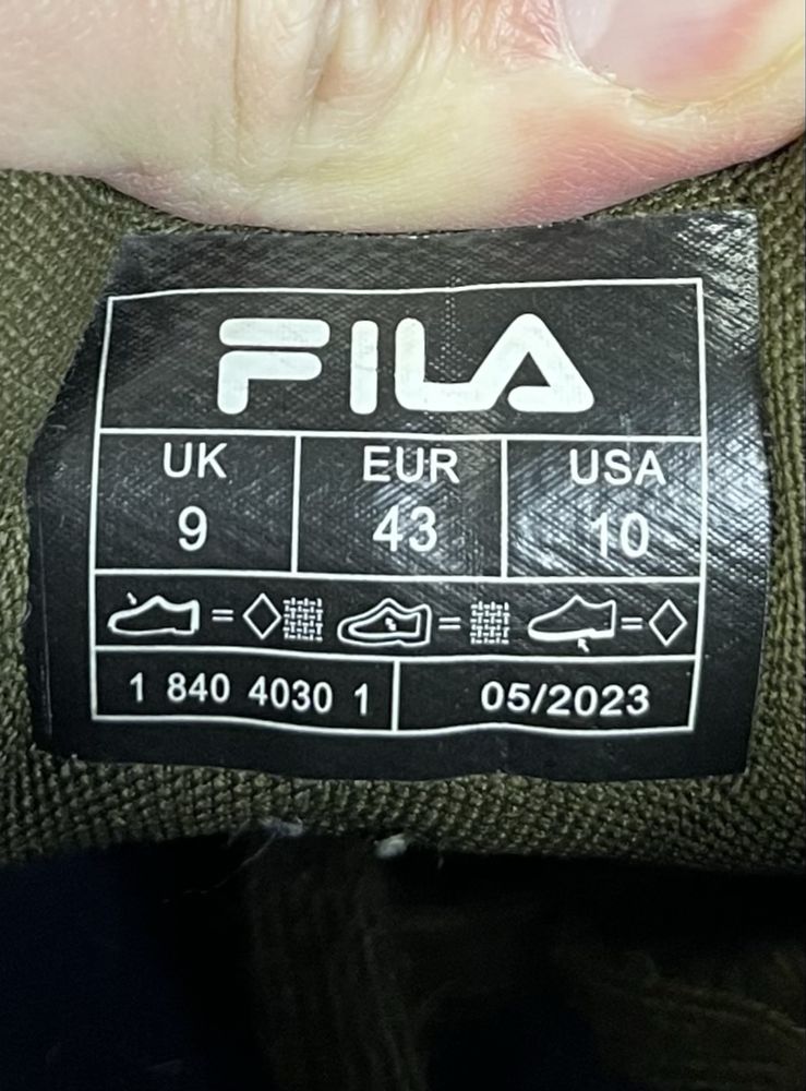 Fila кроссовки 43 размер спортивные хаки оригинал