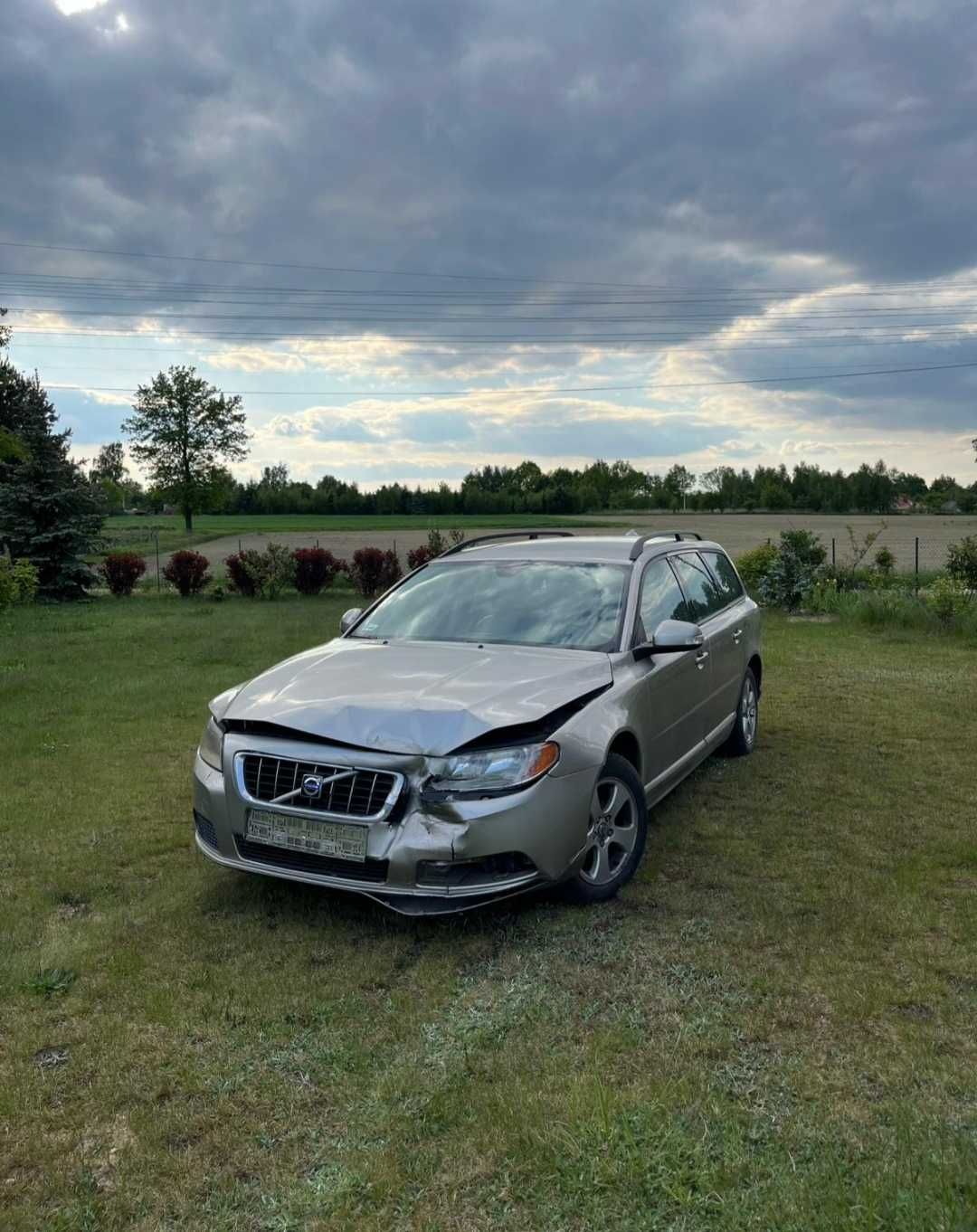 Volvo V70 uszkodzony