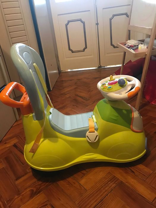 Triciclo Chicco Quattro 4 em 1