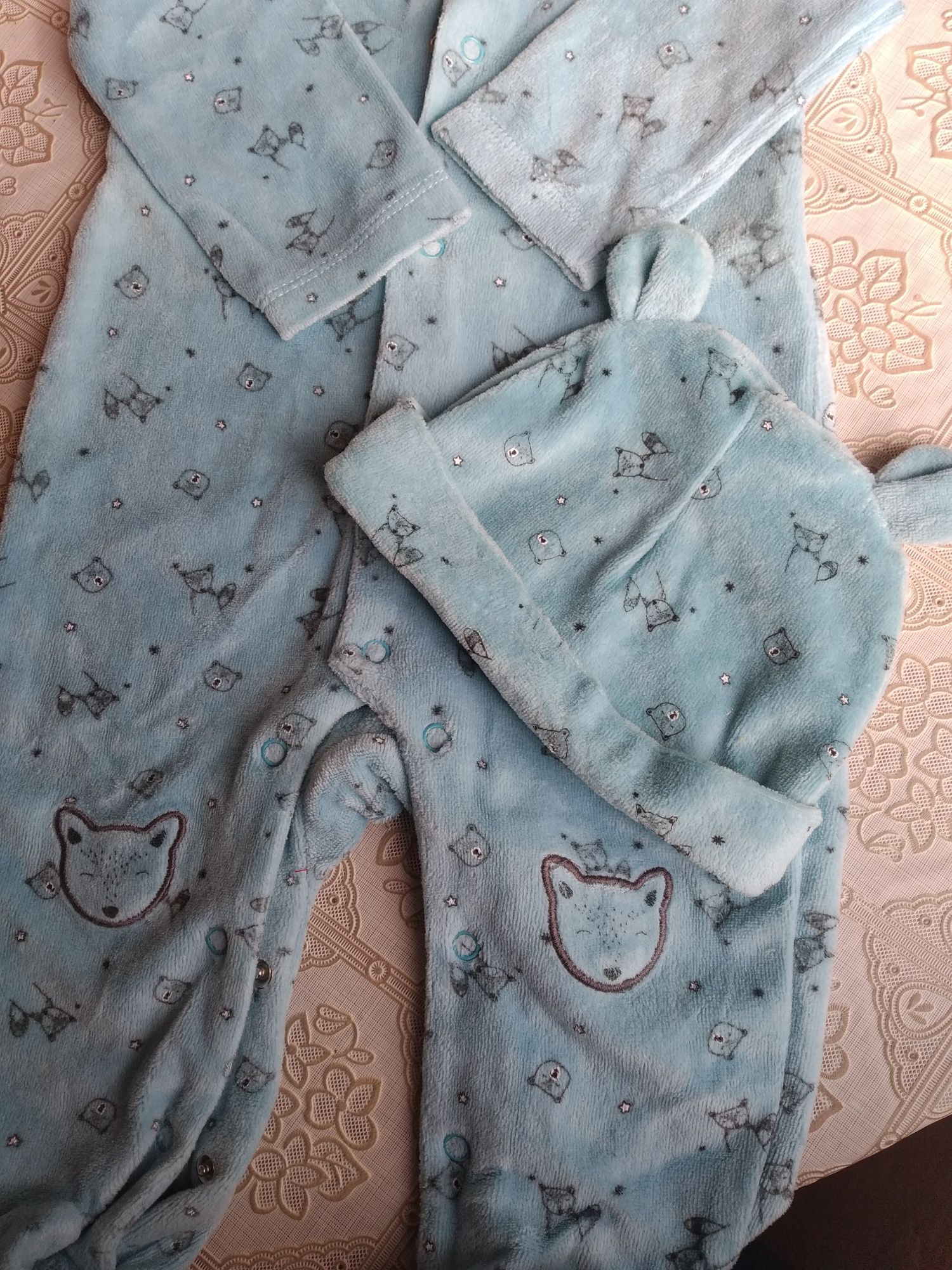 Babygrows 3m e 6m