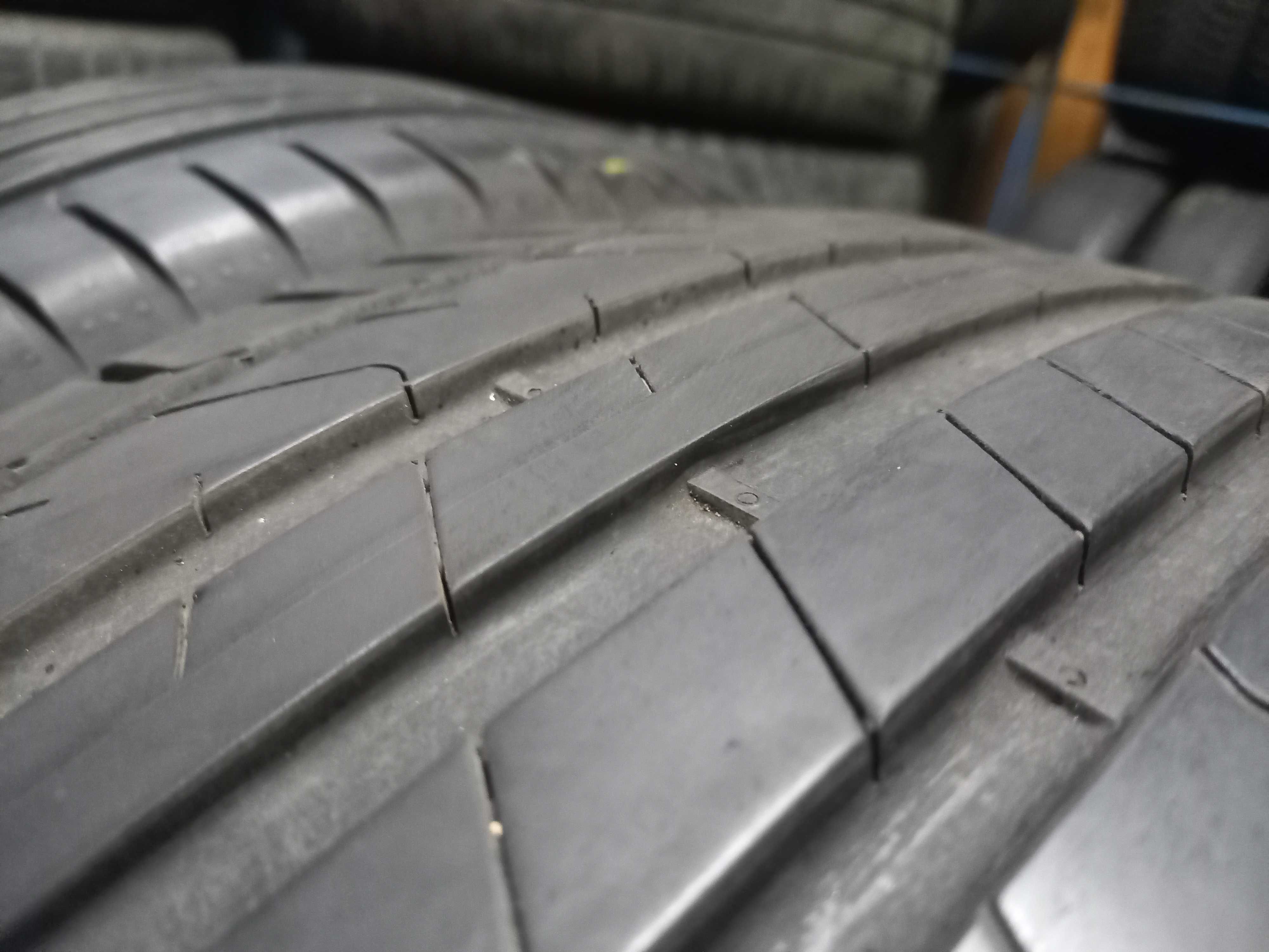 215/55R17 Pirelli lato bardzo dobry stan