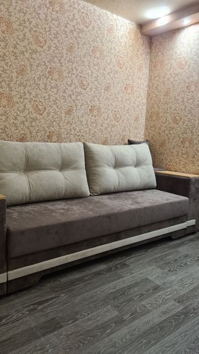 Сдам жильё в центре Павлограда посуточно