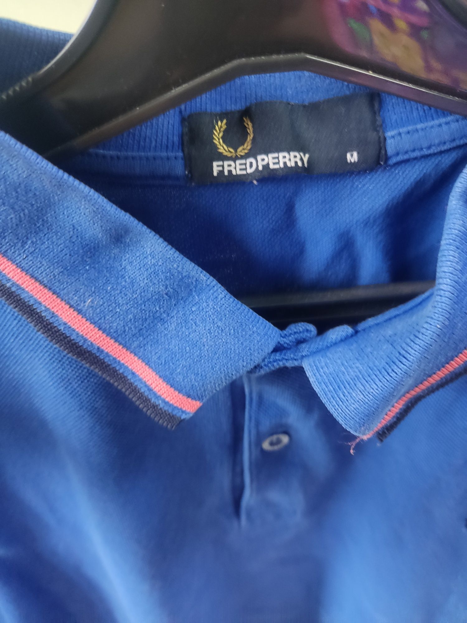 поло Fred Perry..