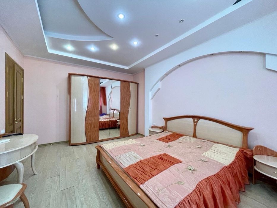 Продаж 3К квартири в Центрі