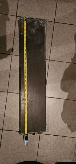 Parapet 90x20,5 aluminiowy