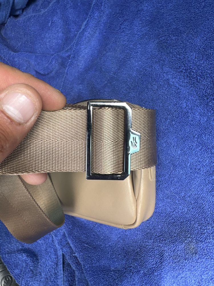 Bolsa Lacoste (edicao limitada)