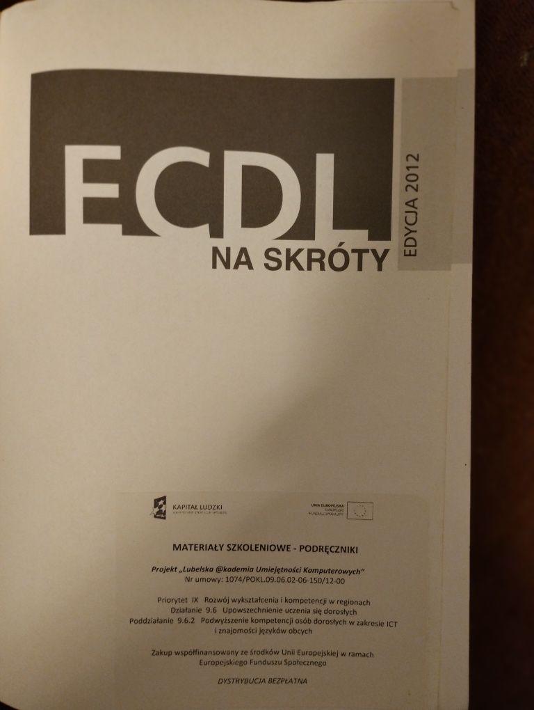 Książka "ECDL na skróty" edycja 2012