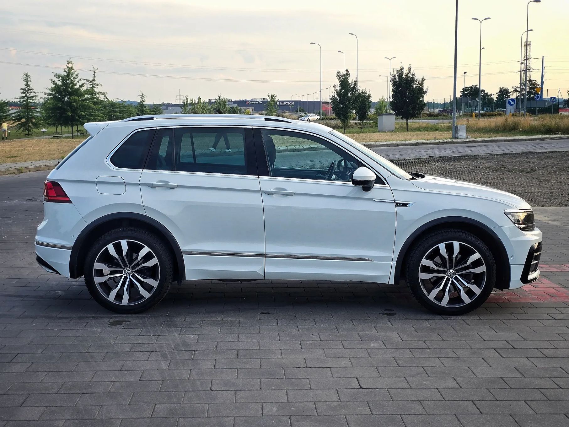 Volkswagen Tiguan Tiguan, 2xR-Line, 230 KM, 4x4, wersja limitowana