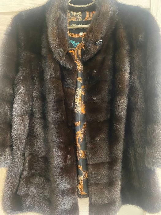 Норкова шубка - кожушок шоколадного кольору
