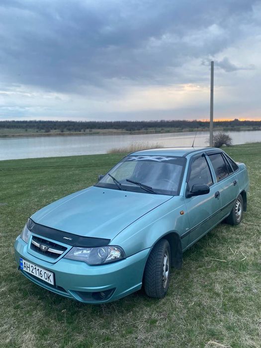 Авто Daewoo Nexia