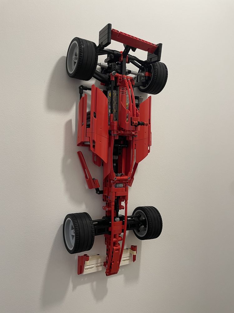 Suporte vertical para Lego Ferrari F1 Racer 1:10 TM (8386) de 2004