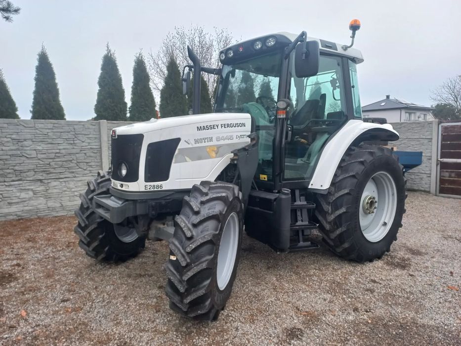 Claas John Deere  Massey Ferguson 6445 Dyna 6 Perkins 100KM