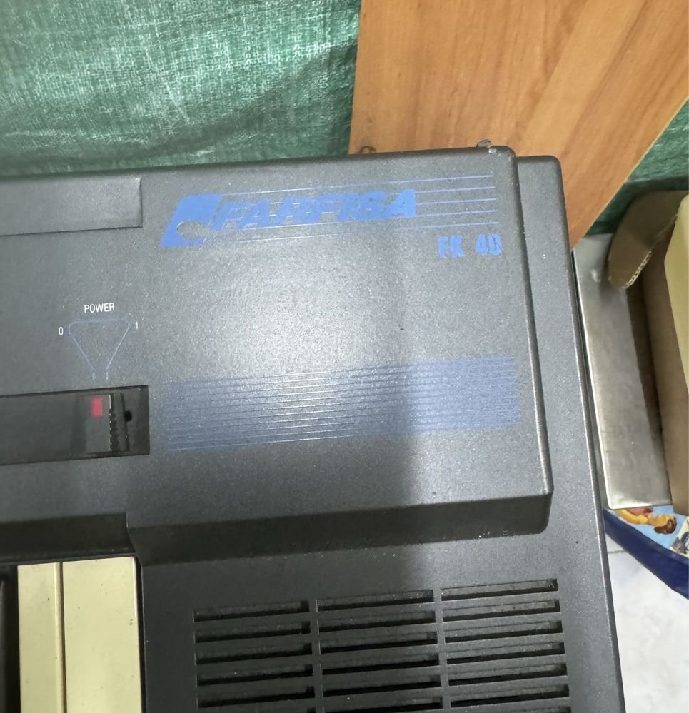 Orgão eletrónico - Farfisa. FK 40