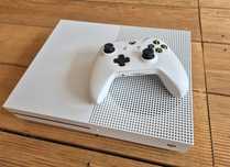Xbox One S 1TB + Pad