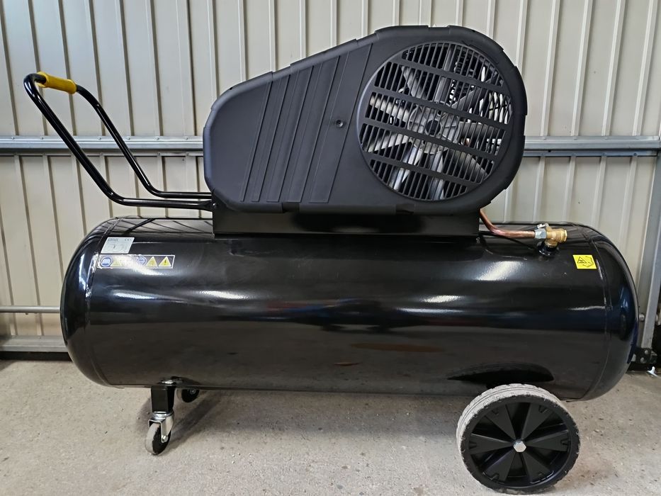 Fabrycznie Nowy Kompresor sprężarka Stanley Fatmax 200l Abac 10bar