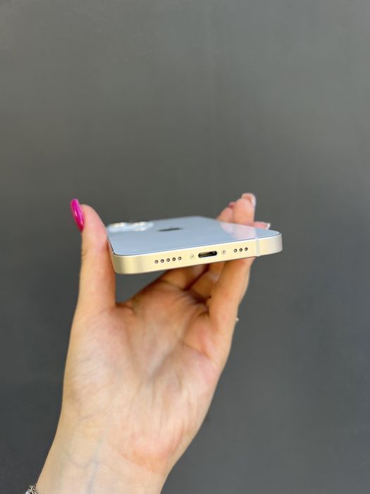 iPhone 13 128 Gb + AirPods Pro 2 при покупці безкоштовно!