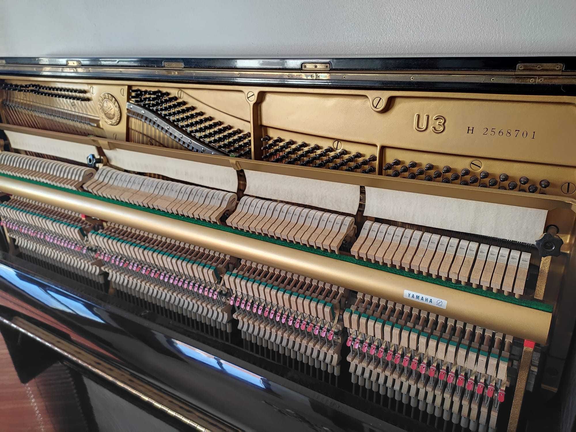 Piano Yamaha U3 em excelente condição