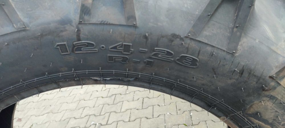 Шина 12.4-28 Galaxy Earthpro 45 (8PR,123A8,TT) GALAXY т25 польський