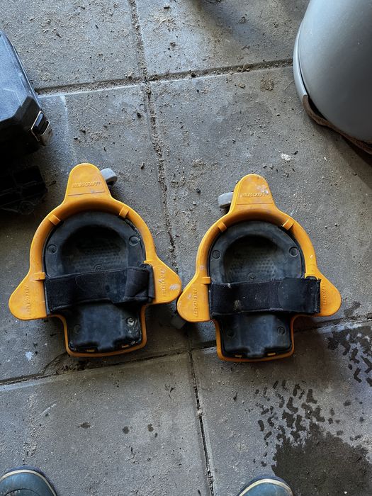 Nakolanniki jezdne Milescraft