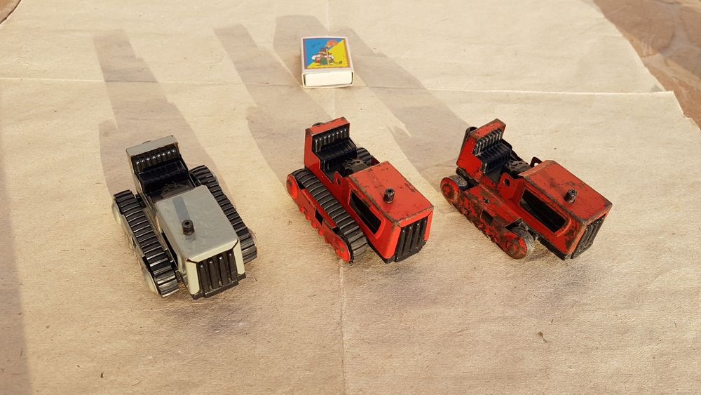 Набор детский трактор гусеничный металл, жесть производства СССР