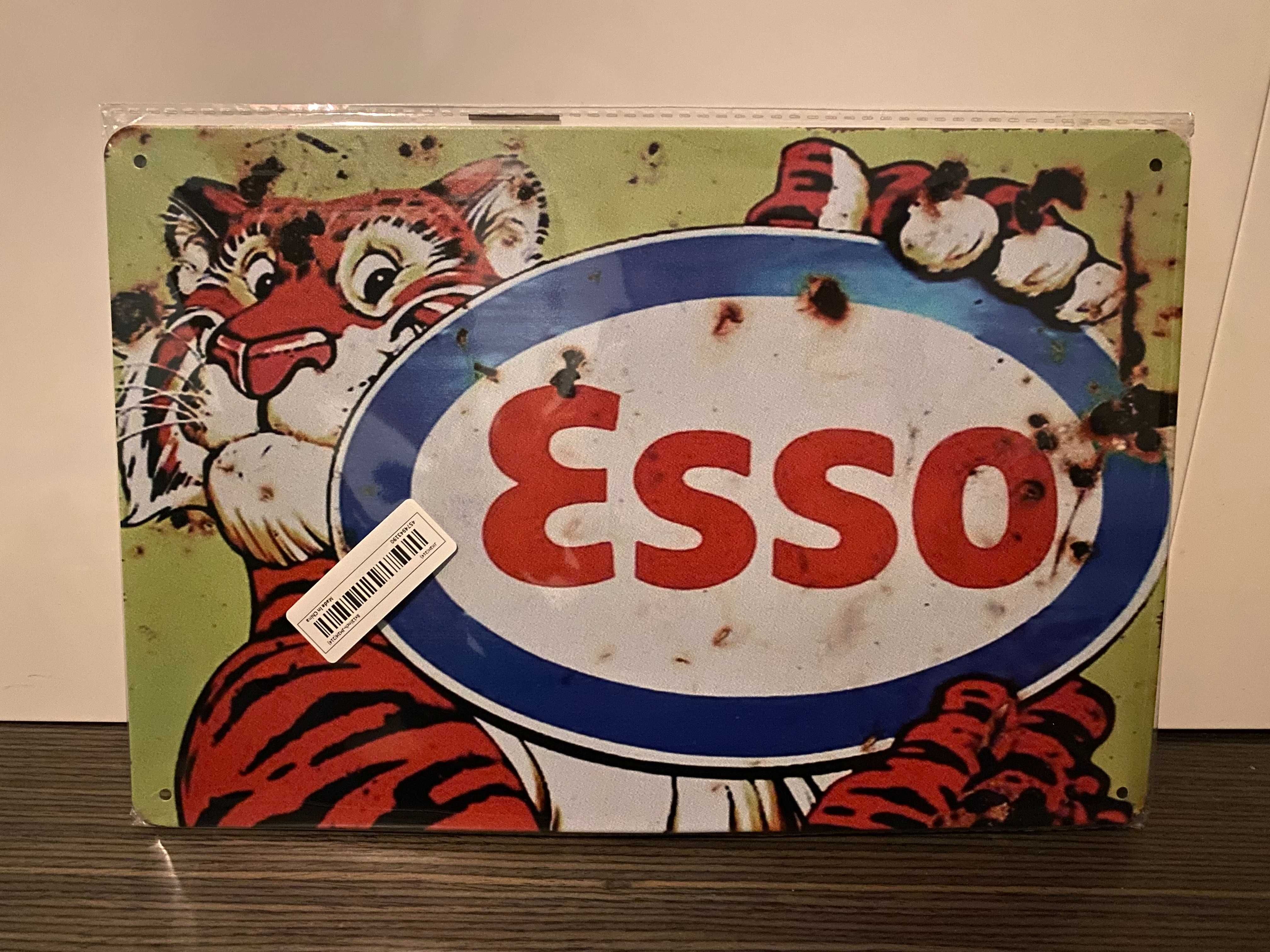 Decoração - Placa de Metal "Esso" - Nova, Selada