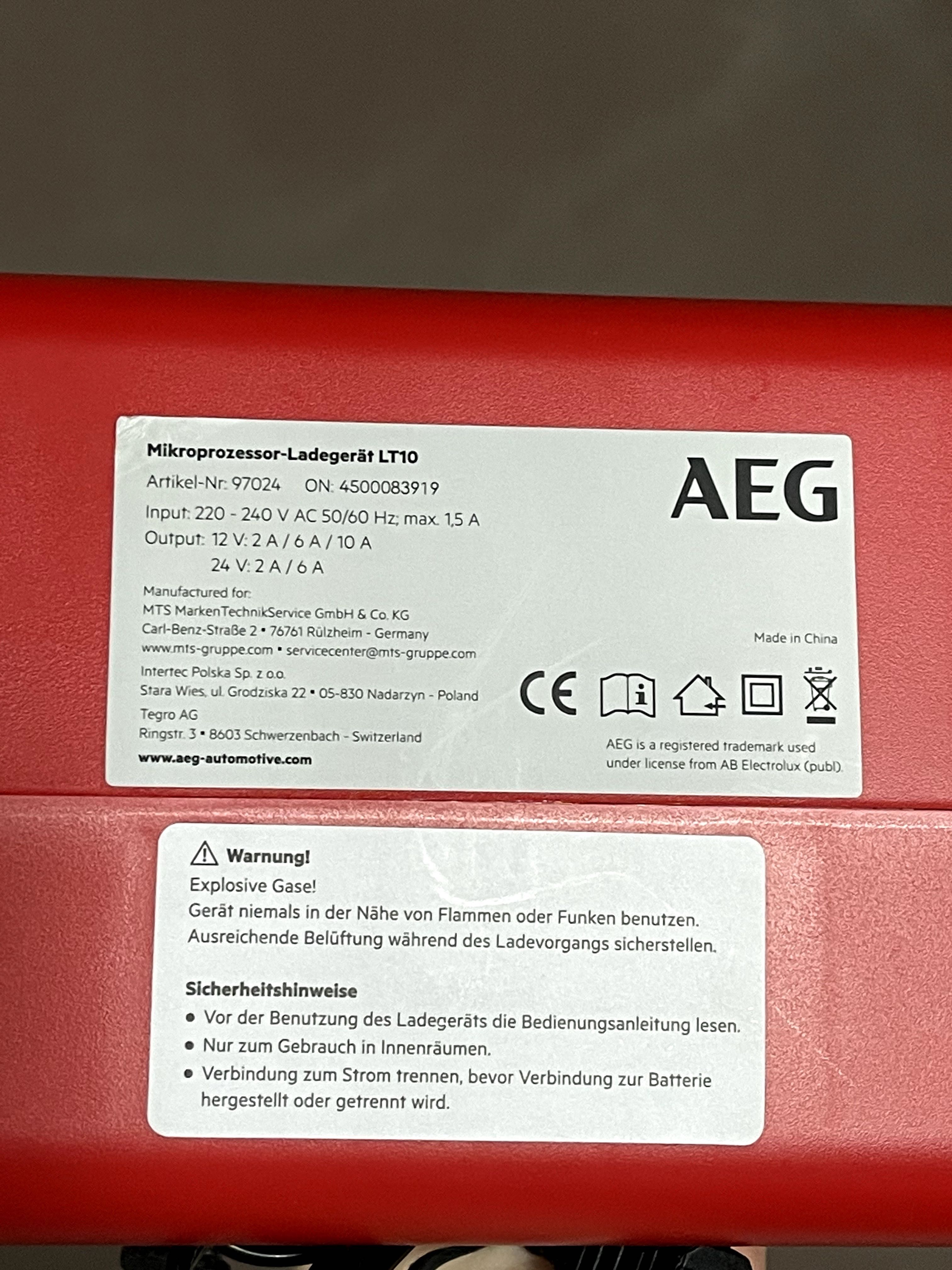 AEG Prostownik Automatyczny z Mikroprocesorem AEG LT20 12/24V, 20A
