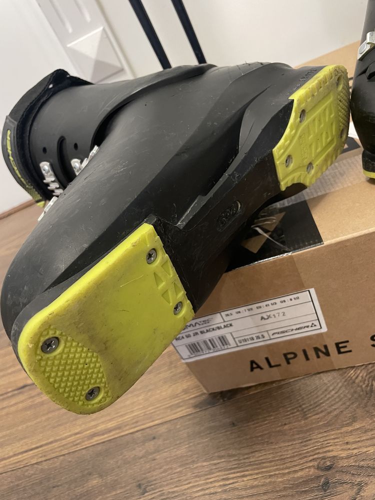 Buty narciarkie Fischer RC4 60 JR 26,5