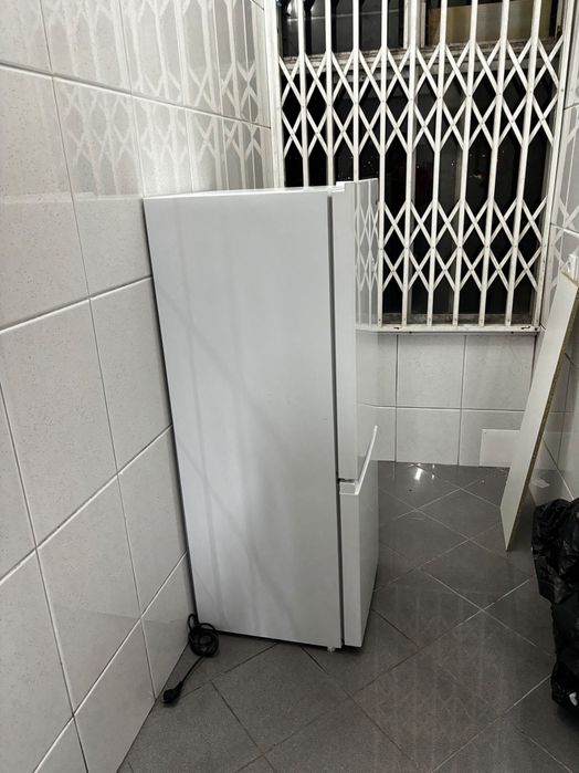 Frigorífico KUNFT - aceito trocas