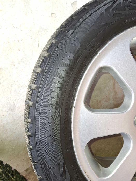 Шини Зима 205/55 R16 Nokian Nordman 7 Шип